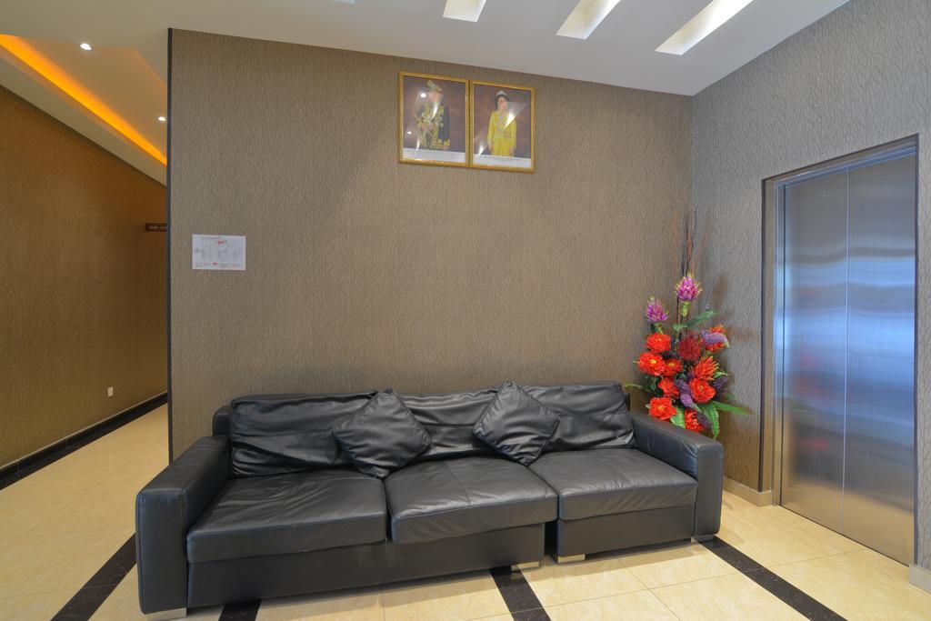Sri Enstek Hotel Klia, Klia 2 & F1 Szepang Kültér fotó