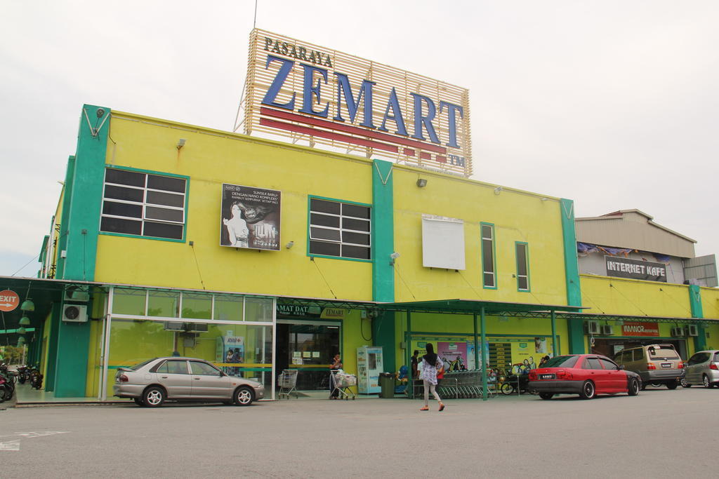 Sri Enstek Hotel Klia, Klia 2 & F1 Szepang Kültér fotó